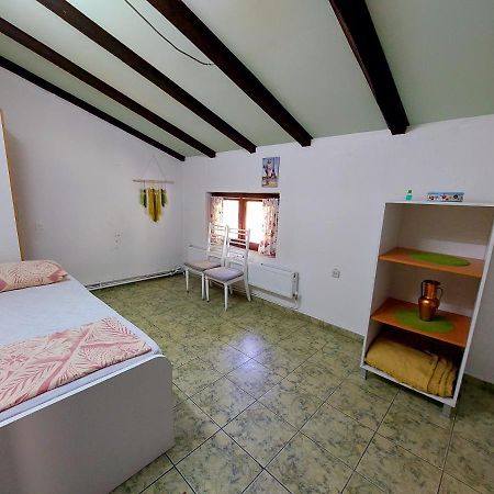 סקופיה Incredible Apartment With A Mountain View - Matka מראה חיצוני תמונה