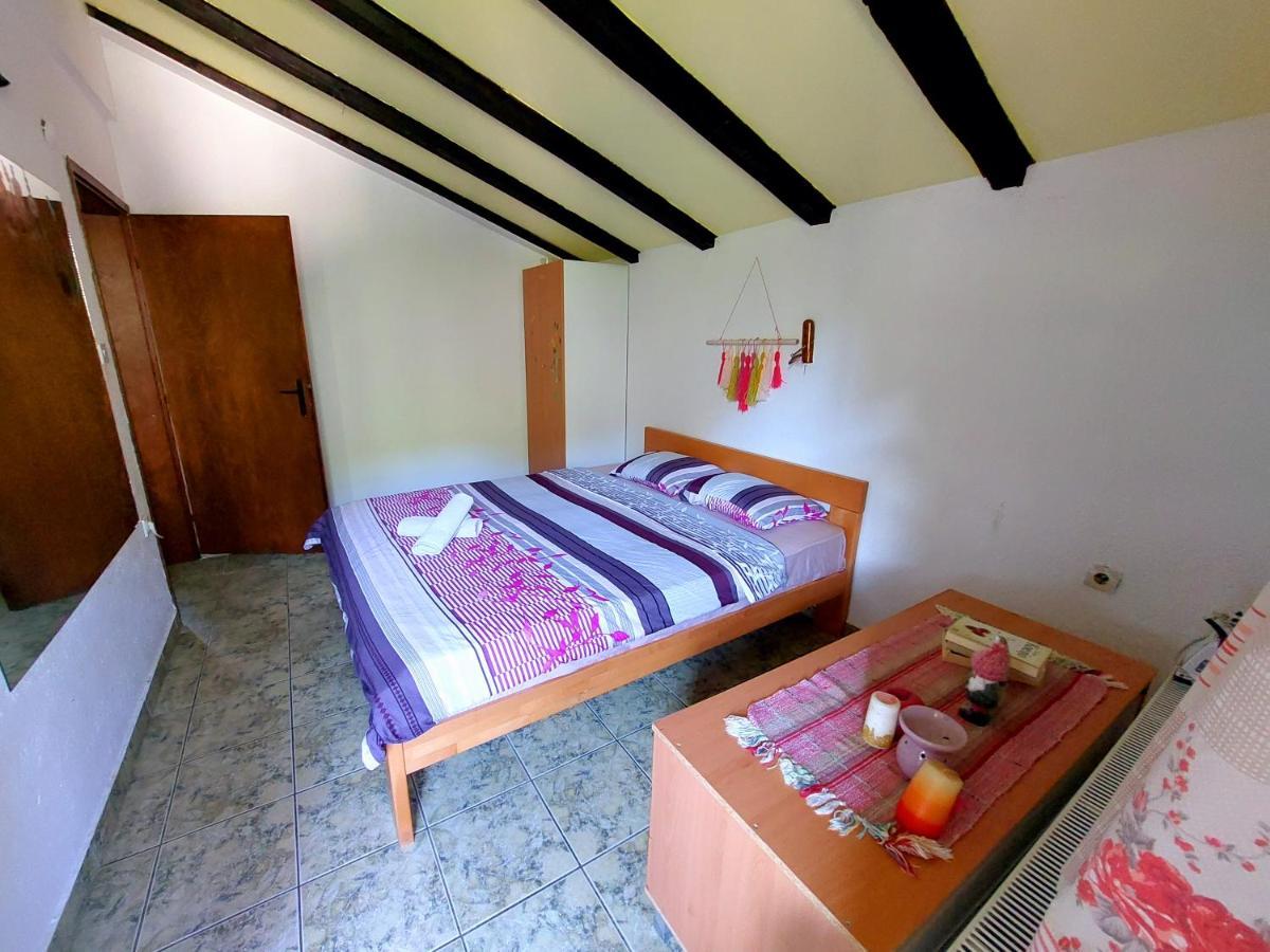 סקופיה Incredible Apartment With A Mountain View - Matka מראה חיצוני תמונה